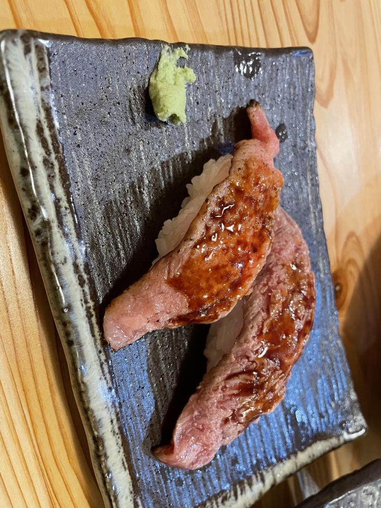 こう